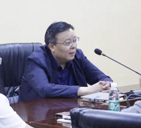 ����ͻ�ƾ�����ѵ