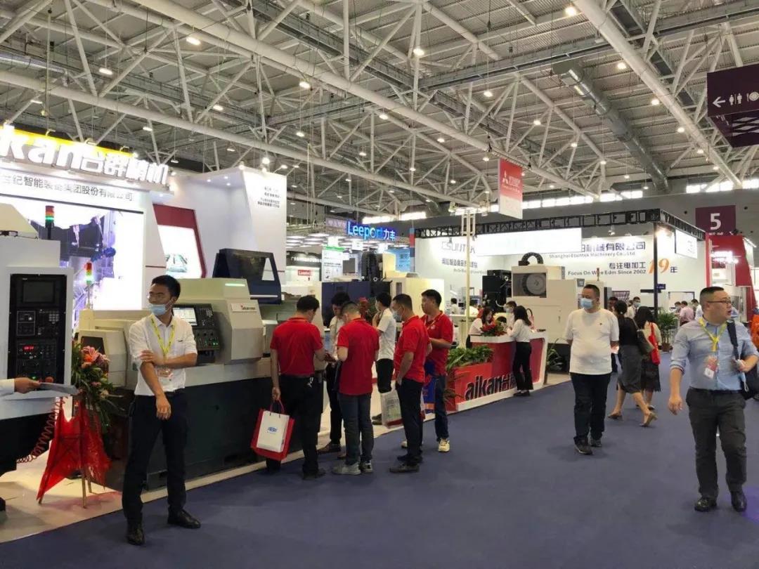 ����ͻ�ƾ���