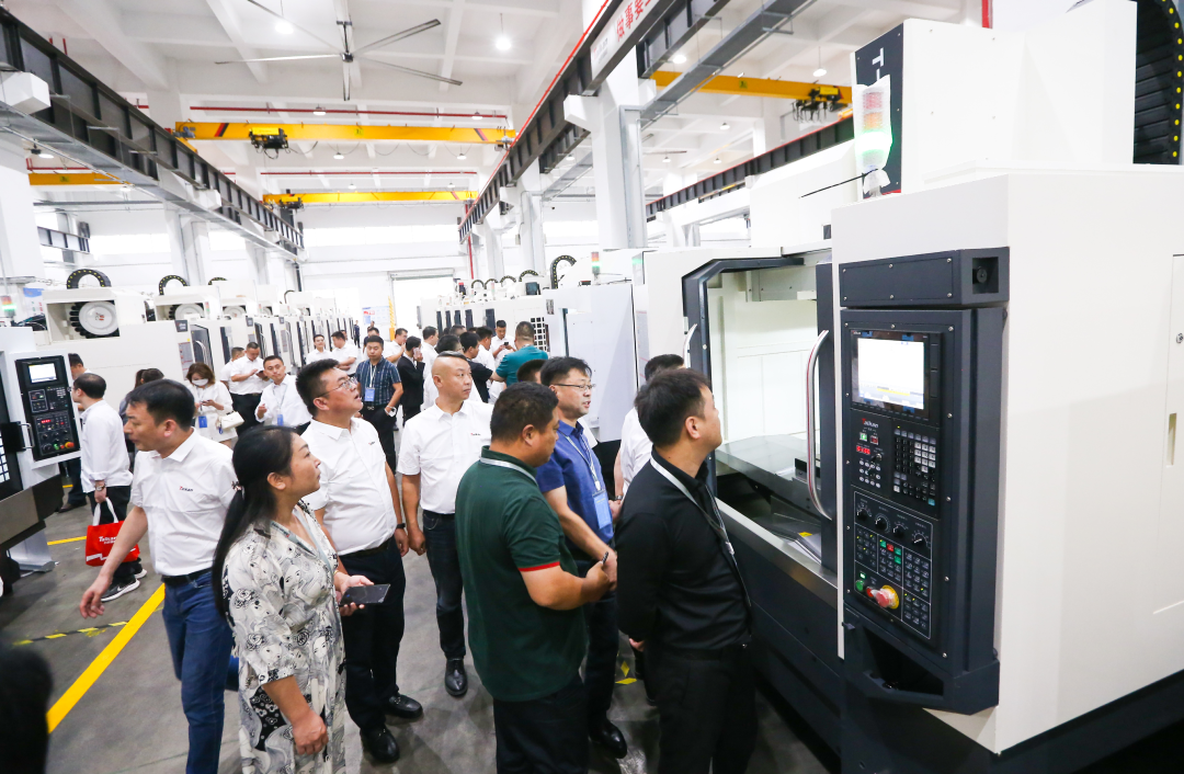 ±ùÇòÍ»ÆÆ(Öйú)ÓÐÏÞ¹«Ë¾¹ÙÍø