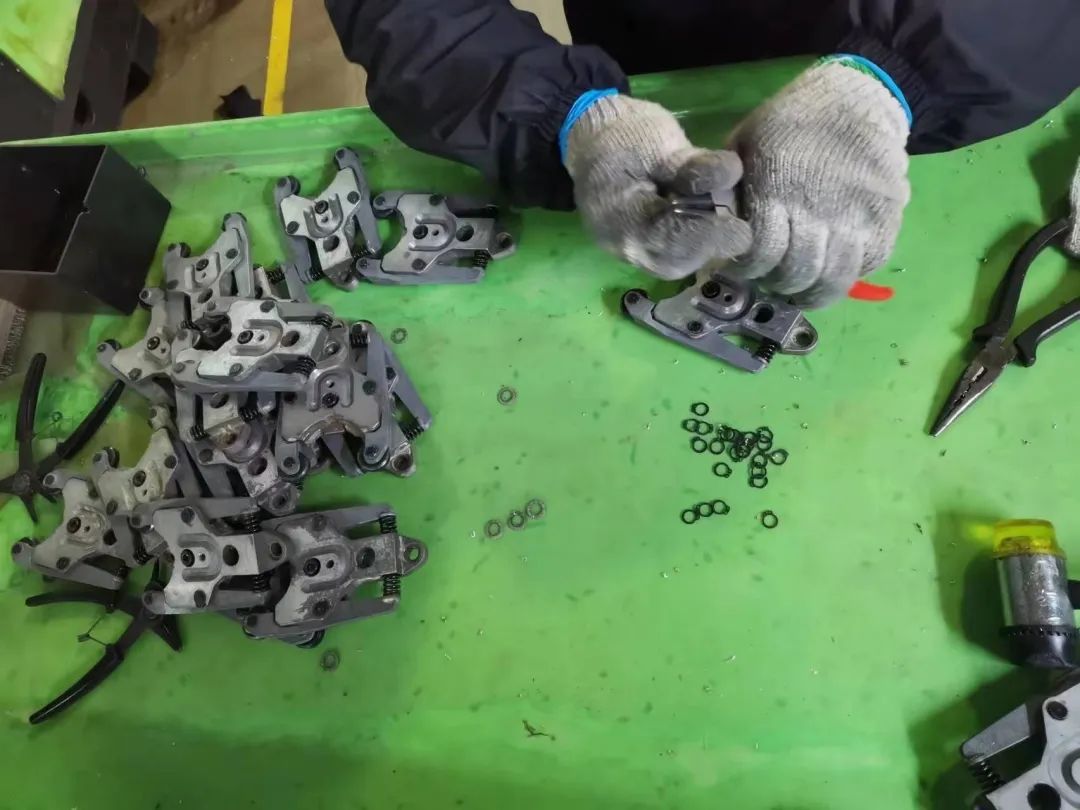 ����ͻ�ƾ���