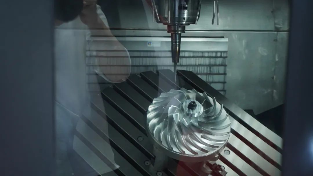 ����ͻ��(�й�)���޹�˾����